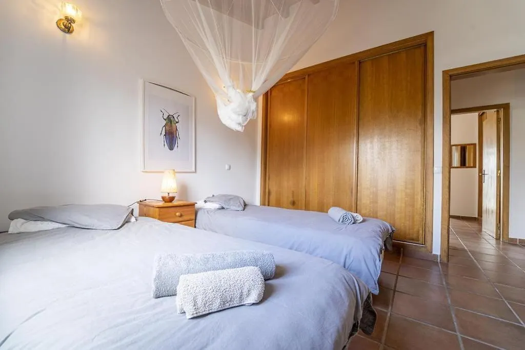 Villa Alaia - The Perfect Getaway Aljezur 0*,  Portugália